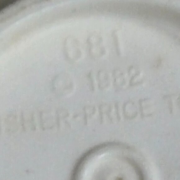 Vintage Fisher Price Tea Set with Tray, Teapot, Cups/Saucers and more. - Picture 9 of 9